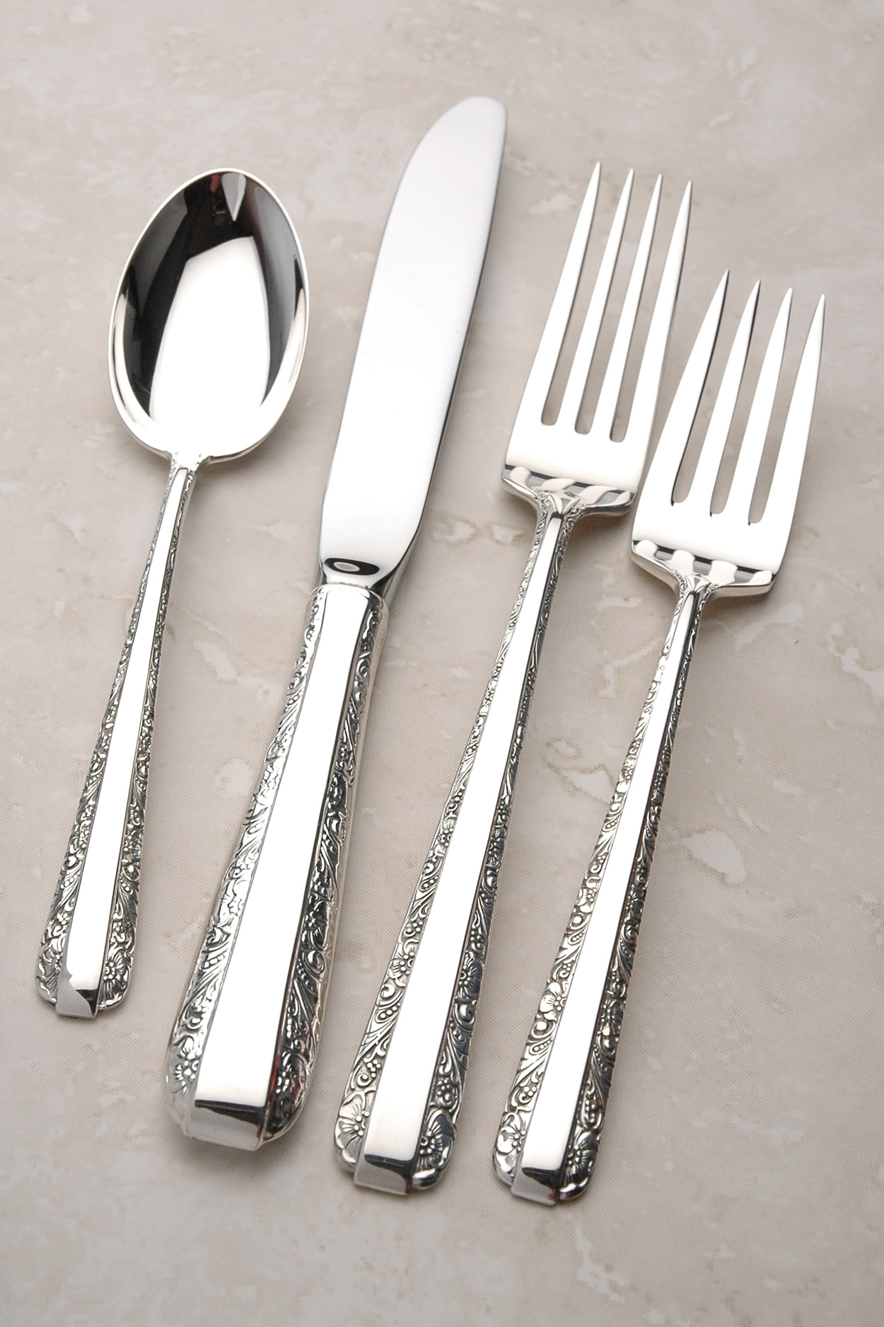 FOUR Towle Sterling Silver Candlelight Dinner Knives 