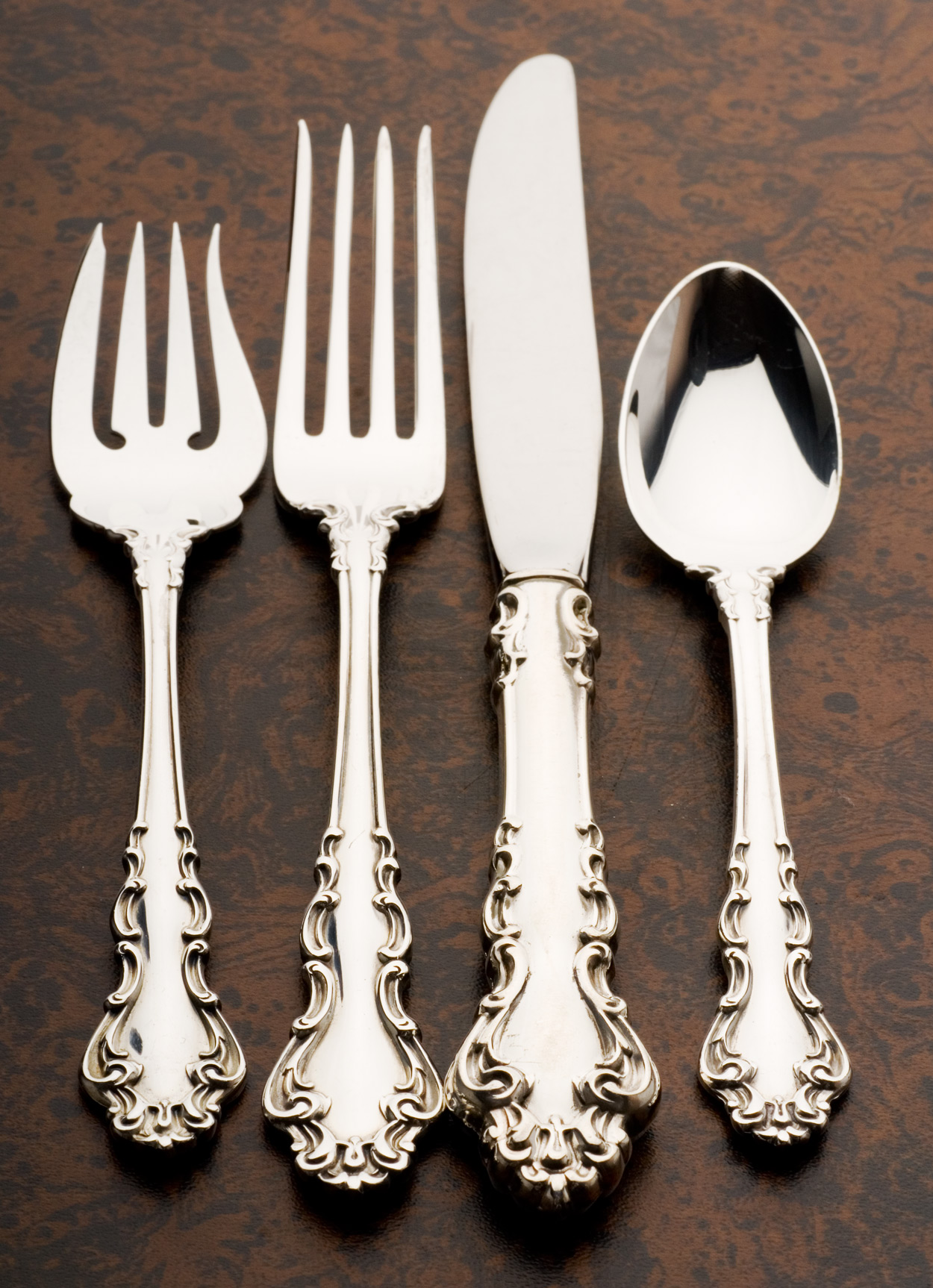Spanish Baroque 4 piece setting Spanish Baroque 4 piece setting
