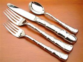 captiva_stainless_stainless_flatware_by_lunt.jpg