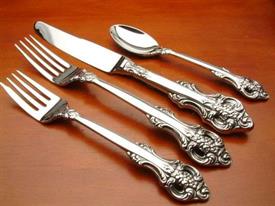 classic_baroque_stainless_flatware_by_towle.jpg
