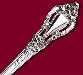 S ELOQUENCE-LUNT STERLING PIERCED TABLE SERVING SPOON 