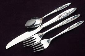song_of_autumn_plated_flatware_by_community.jpeg