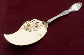 ,FISH SERVER 5.75oz 11" GOLD WASH ON TOP RICHELIEU BY TIFFANY STERLING SILVER                                                               
