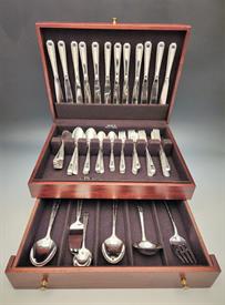,.79 Piece Service for 12 Place Size of Candlelight by Towle Sterling Silver with Reed & Barton Chest Was: $3,877.00     Weight: 94.85 t.oz.