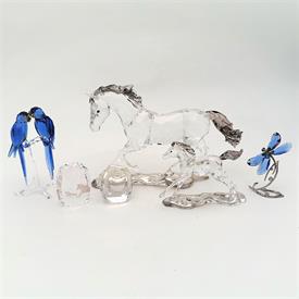 ,2014 6-PIECE SCS MEMBERS FIGURINE SET. INCLUDES ESPERANZA HORSE, HORSE FOAL, HYACINTH MACAWS, BUTTERFLY, TITLE PLAQUE & HORSE PAPERWEIGHT  
