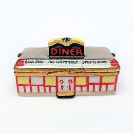 ,RARE ARTORIA RETRO DINER TRINKET BOX. HAND PAINTED, SIGNED, NUMBERED. 1.8" TALL, 3.25" WIDE. 1.75" LONG                                    