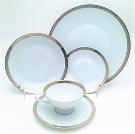 ,RONDO BY ROSENTHAL 5 PIECE PLACE SETTING. INCLUDES DINNER, SALAD, BREAD PLATES, CUP & SAUCER. CA. 1963-1977                                