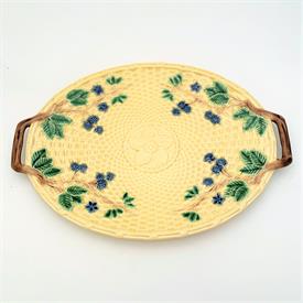 ,TIFFANY & CO. MAJOLICA STYLE 'BLACKBERRIES' HANDLED OVAL PLATTER. 13.7" X 9.5"                                                             