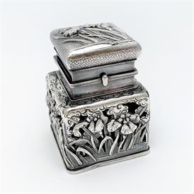 ,RARE ARTHUR & BOND/YOKOHAMA STERLING SILVER INKWELL IN THE IRIS PATTERN. TWO SMALL DENTS AT BASE (SEE PHOTOS). 2.75" TALL, 1.95" WIDE      