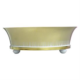 -MEDIUM COUPE TRAY. 4.3" TALL, 12.8" WIDE                                                                                                   