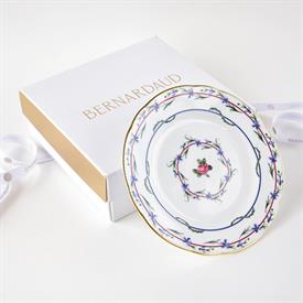 -GIFT BOXED BREAD PLATE                                                                                                                     