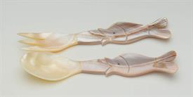 _CARVED GIANT RIVER CLAM FORK & SPOON SET WITH FISH MOTIF HANDLES. 7" LONG, 1.5" WIDE                                                       