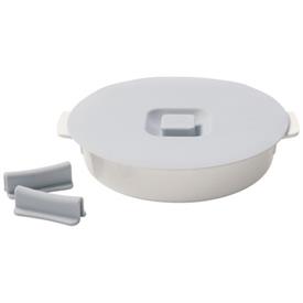 -9.5" ROUND BAKING DISH WITH LID & SILICONE HANDLES                                                                                         