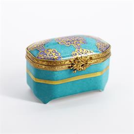 ,VINTAGE TRADITIONAL CHEST SHAPED TRINKET BOX IN TURQUOISE, BLUE & GOLD. HAND PAINTED, SIGNED. 1.2" TALL, 1.9" WIDE, 1.25" LONG             