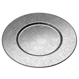 -CHARGER PRESENTATION PLATE. SILVER PLATED. 32.5 CM WIDE.                                                                                   