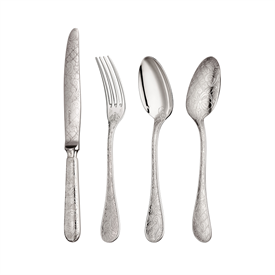 -36-PIECE FLATWARE SET WITH CHEST. STERLING SILVER. INCLUDES SERVICE FOR 6.                                                                 