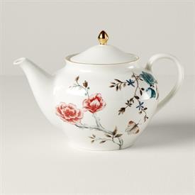 -WHITE TEAPOT. 32 OZ. CAPACITY. DISHWASHER SAFE. BREAKAGE REPLACEMENT AVAILABLE. MSRP $115.00                                               