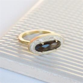 -,ISABELLE RING IN SMOKY QUARTZ. 18K GOLD PLATED. SIZE 8.                                                                                   