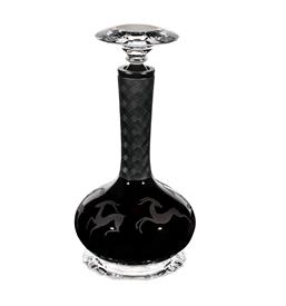 -CASE WITH ENGRAVED DECANTER. 12.6" TALL, 46.6 OZ. CAPACITY                                                                                 