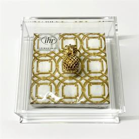 -:CLEAR PINEAPPLE COCKTAIL NAPKIN HOLDER. 6" X 6" X 3". INCLUDES 1 PACK OF LUXURY 3-PLY NAPKINS.                                            