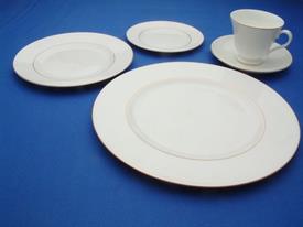 _NEW 5 PIECE PLACE SETTING                                                                                                                  