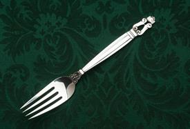 ,DINNER FORK/ continental size 7 7/8"                                                                                                       