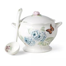 -SOUP TUREEN WITH LADLE. 118 OZ. CAPACITY. MSRP $215.00                                                                                     